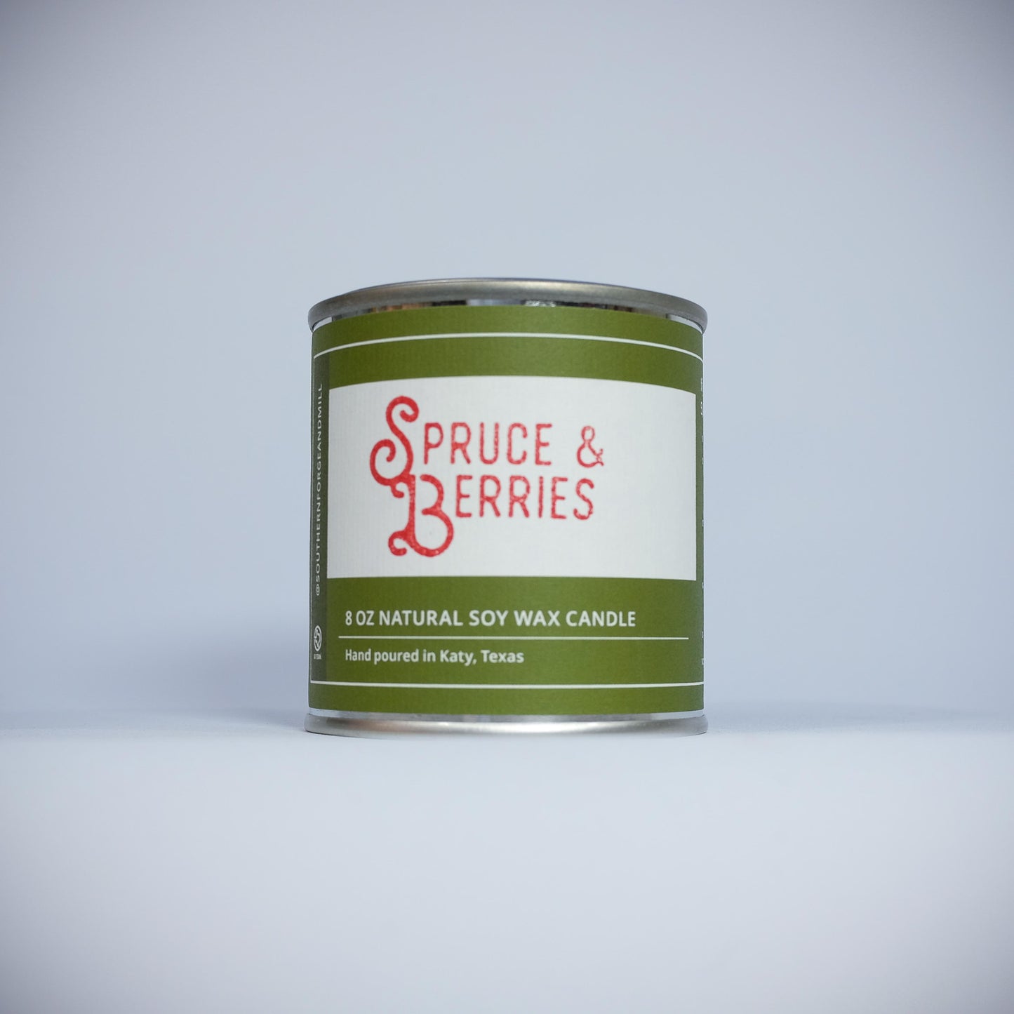 Spruce & Berries Soy Candle